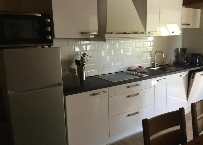 Traphoeve סכאחן